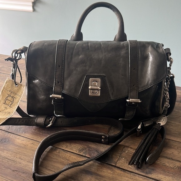 Olivia Harris by Joy Gryson Bag - Picture 11 of 17